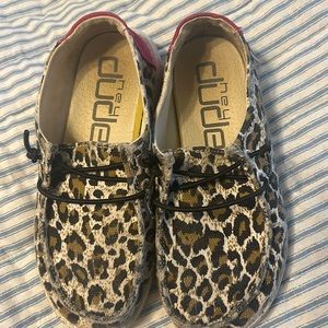 Kids cheetah hey dude